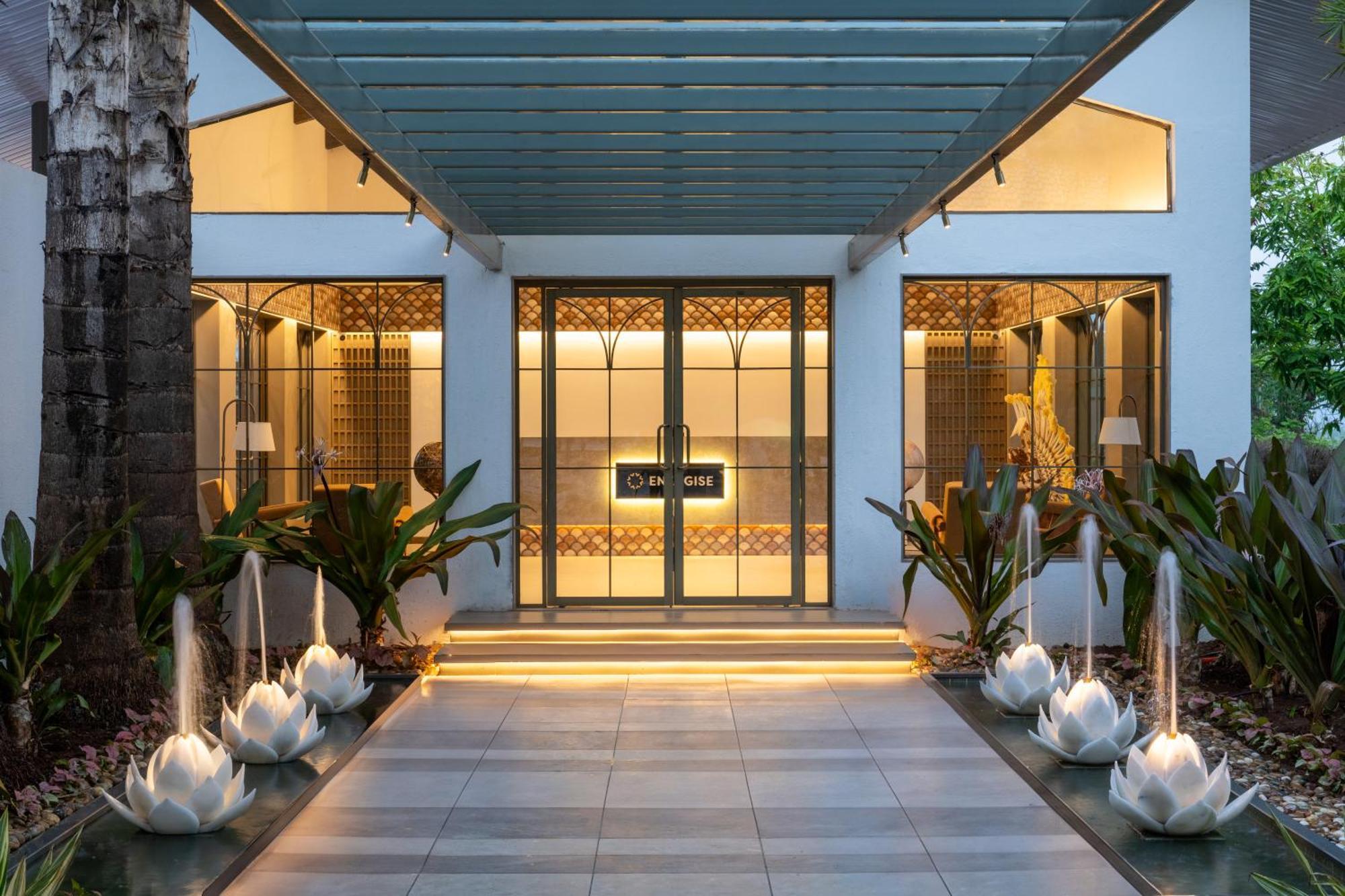 Energise Soul Retreat Trimbakeshwar Nashik Hotel ภายนอก รูปภาพ