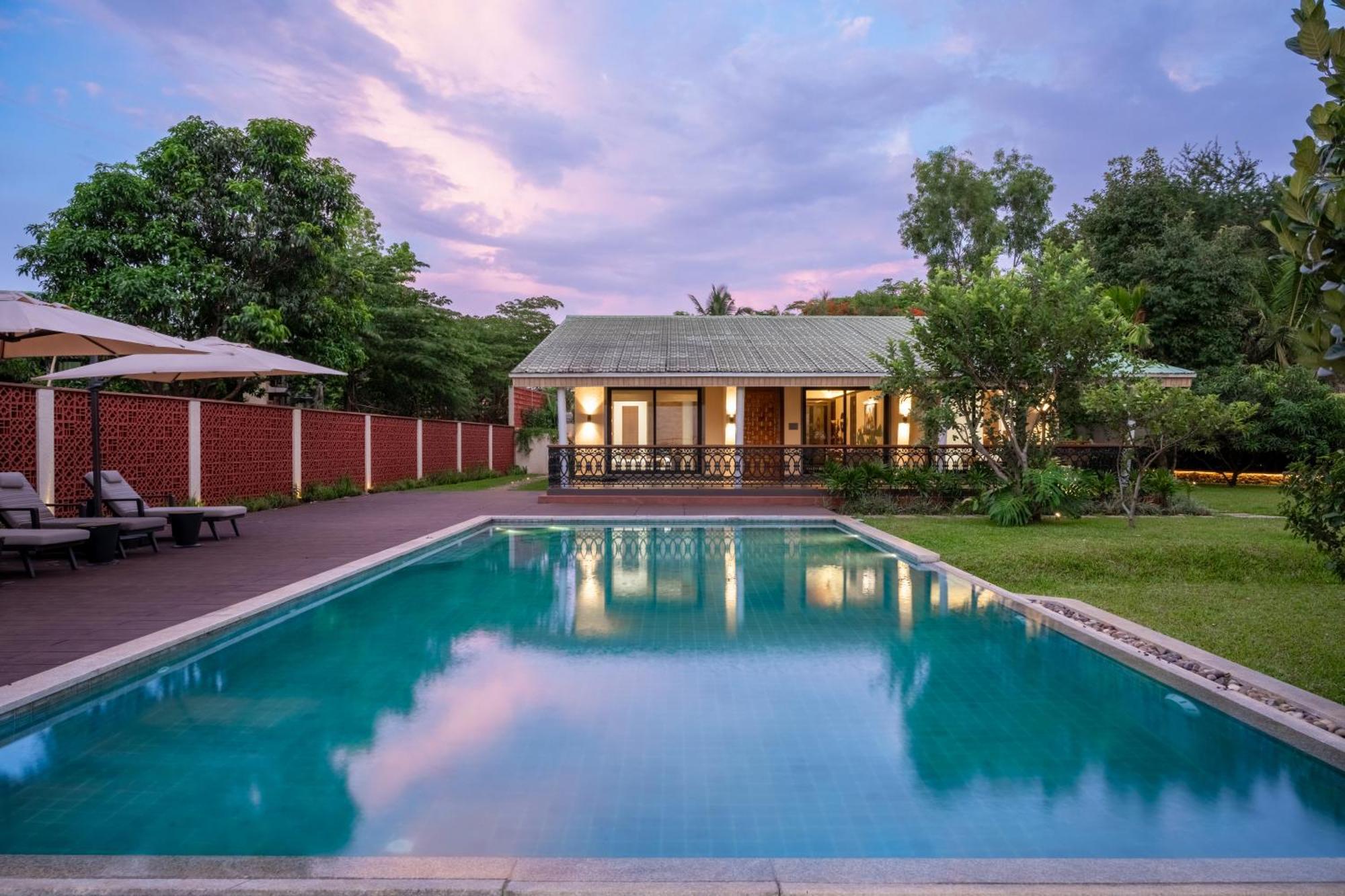 Energise Soul Retreat Trimbakeshwar Nashik Hotel ภายนอก รูปภาพ