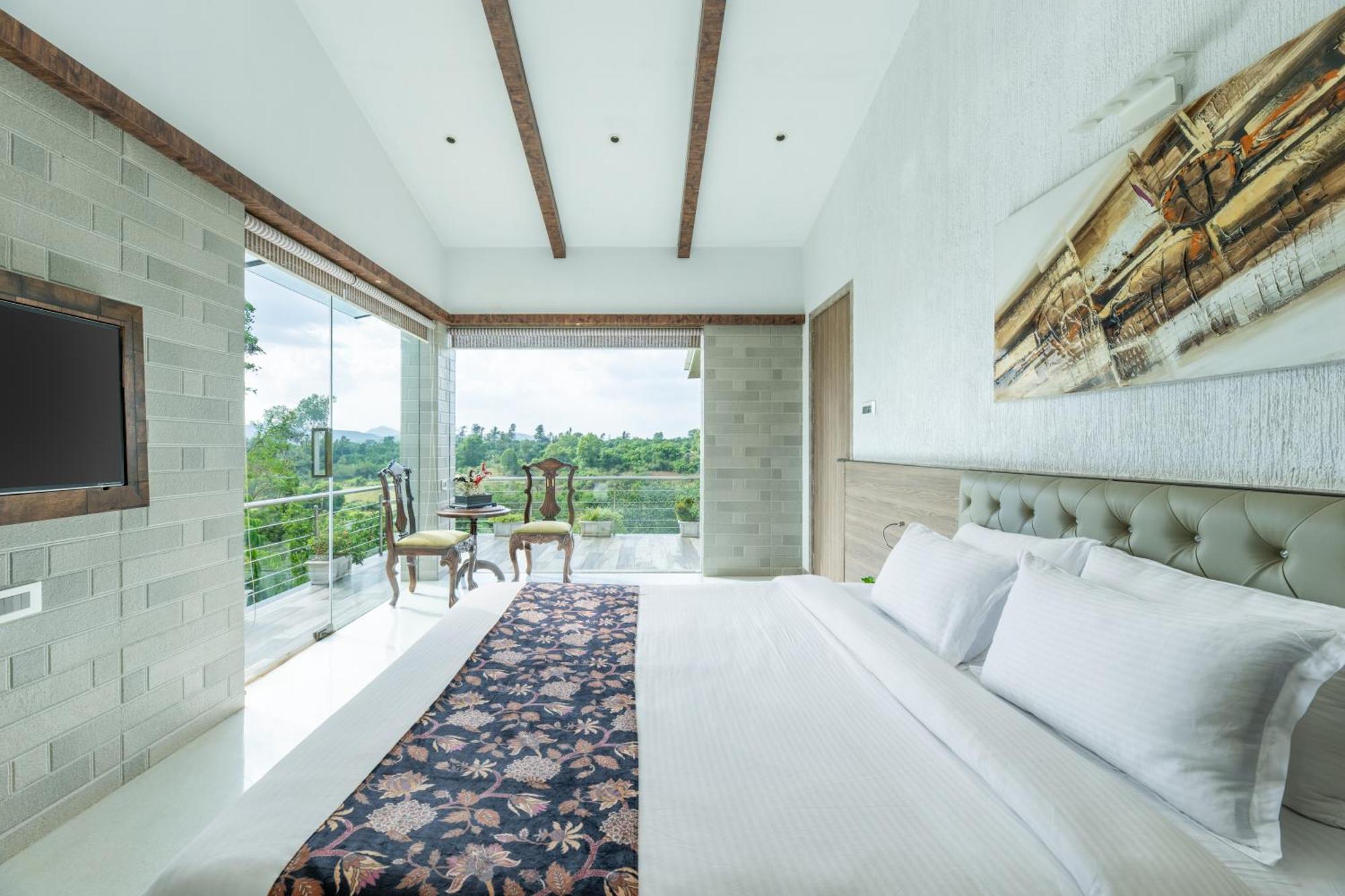 Energise Soul Retreat Trimbakeshwar Nashik Hotel ภายนอก รูปภาพ